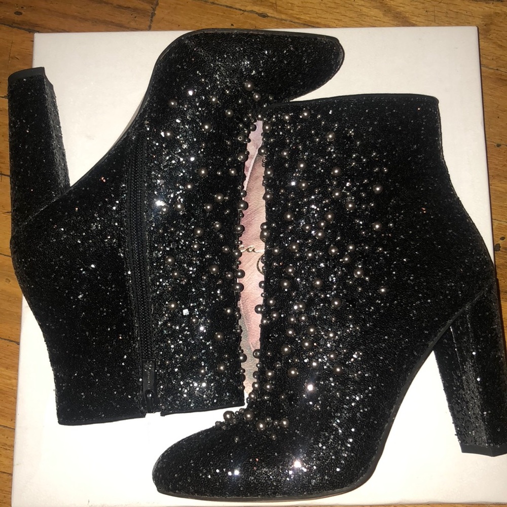 Glitters booties